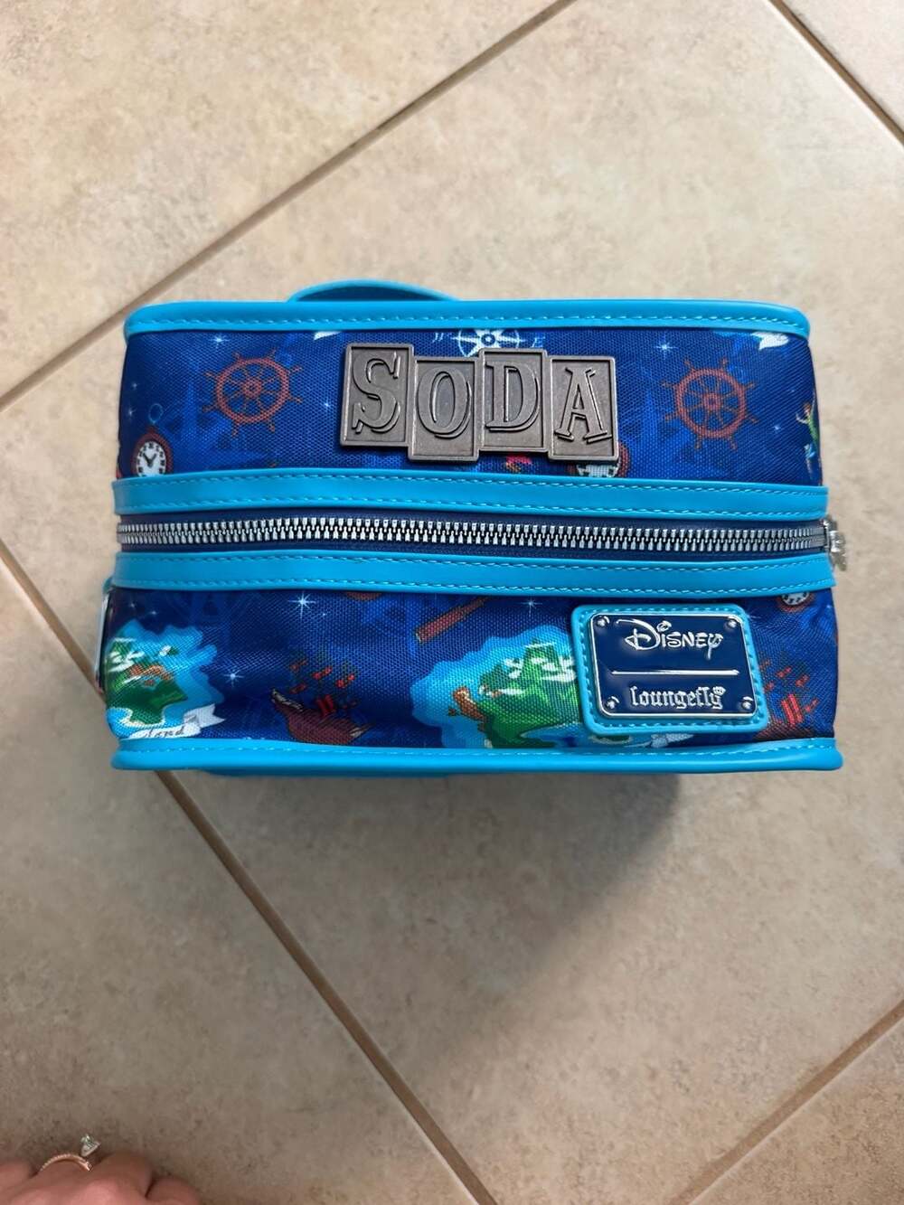 Funko Soda! Peter Pan Loungefly Cooler/Hand Bag/Lunch Box Funko Shop LE 12000 PC